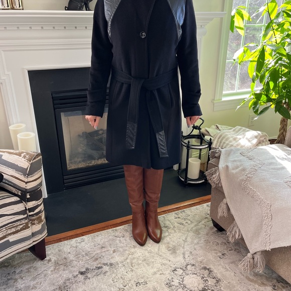 Dino Gaspari 100% Angora coat withh leatherr trim - Picture 3 of 5